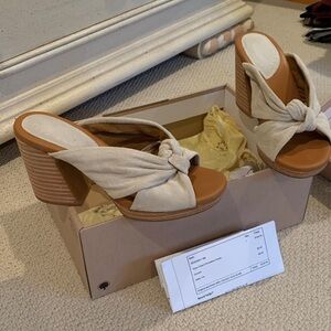 Kork-Ease Cream Knotted Mules